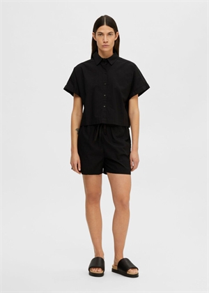 Blair lilo mw shorts Sort Selected Femme 
